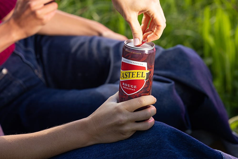 Kasteel Rouge Original (canette de 33 cl) - Image 2