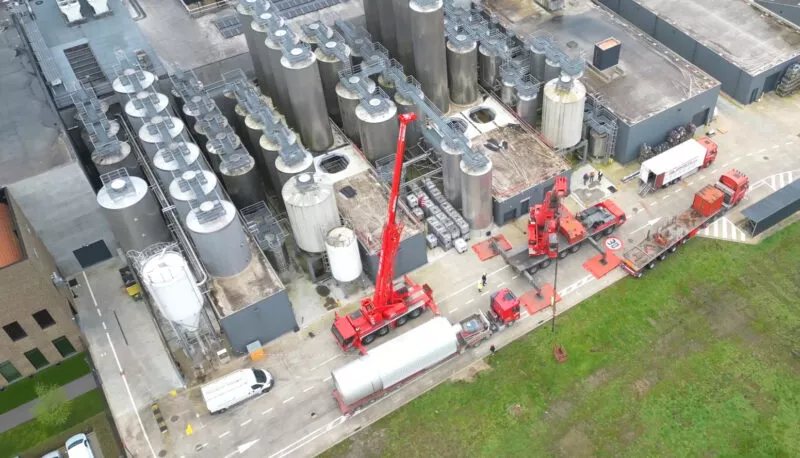 IN PICTURES: installation of four new beer tanks