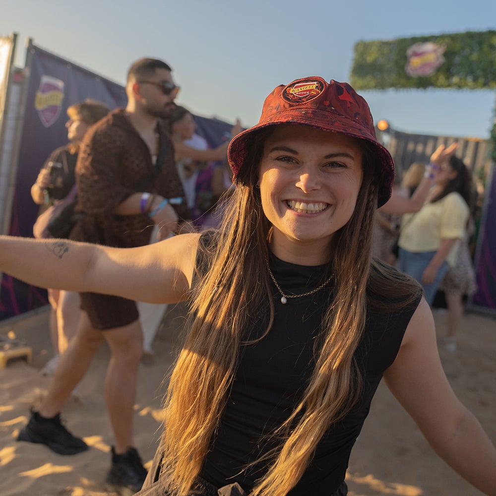 Bob Kasteel Rouge / Kasteel Rubus - Image 6